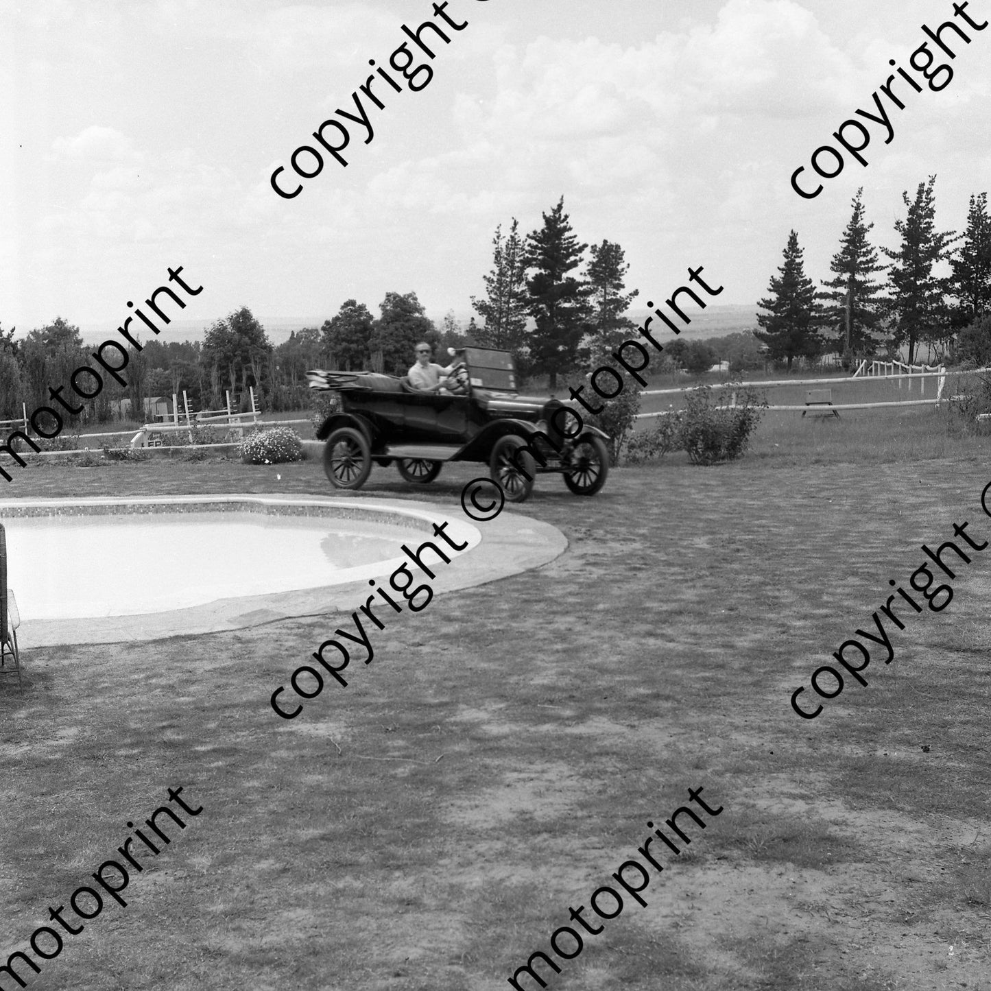 1967 SA GP Colin Chapman Ford T Colin Crabbe social before 1967 SA GP(courtesy Ken Stewart) 739