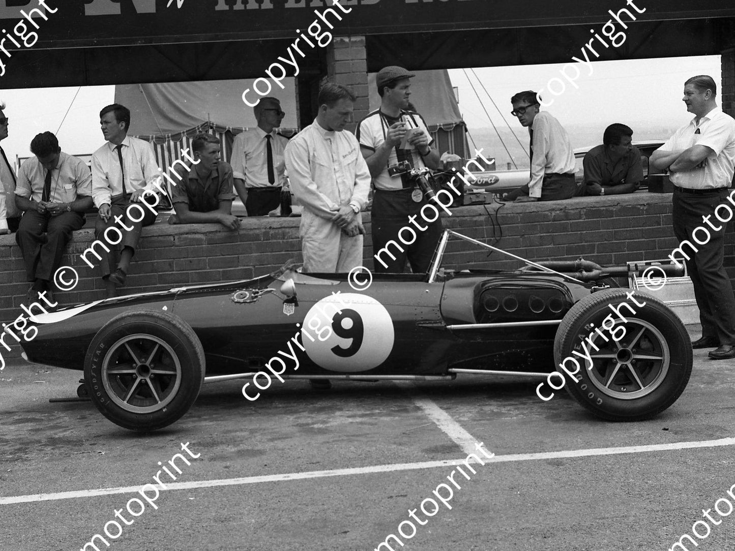 1967 SA GP Dan Gurney Eagle Climax (courtesy Ken Stewart) 046 cropped