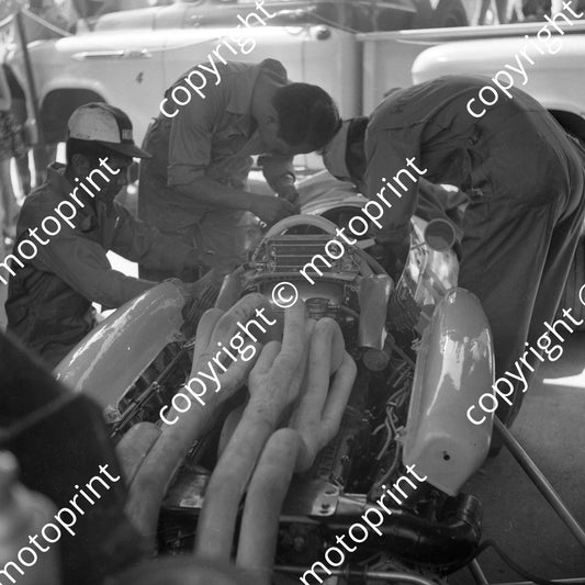 1967 SA GP Honda John Surtees (courtesy Ken Stewart)  735