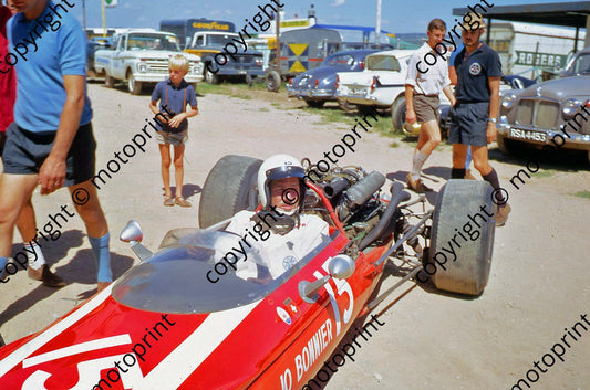 1967 SA GP Jo Bonnier Cooper Maserati (thanks Vito Momo via G Cavalieri) 030