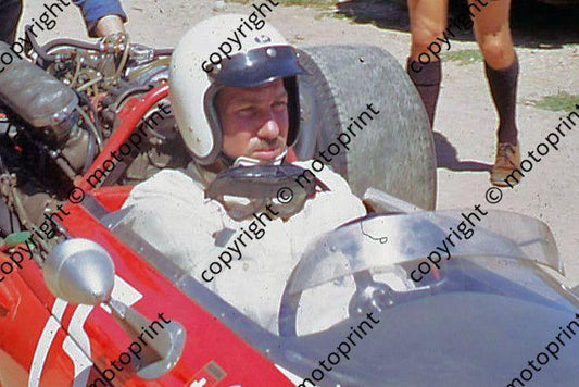 1967 SA GP Jo Bonnier Cooper Maserati (thanks Vito Momo via G Cavalieri) cropped 033