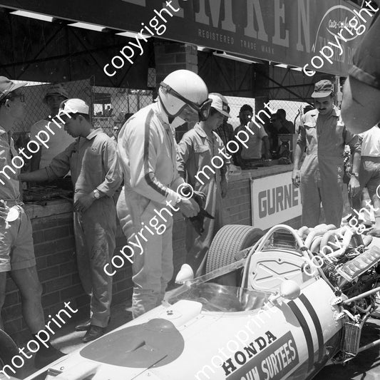 1967 SA GP John Surtees Honda RA273 (courtesy Ken Stewart) 063