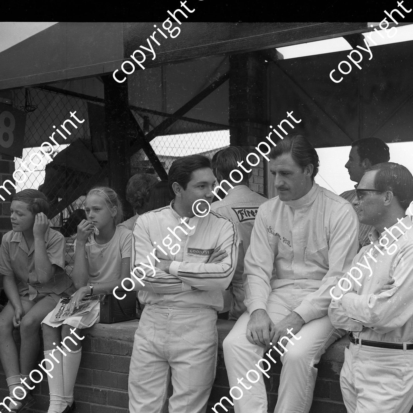 1967 SA GP Pedro Rodriguez, Graham Hill (courtesy Ken Stewart) 101