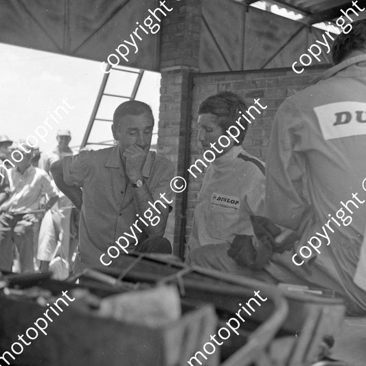 1967 SA GP Roy Salvadori, Jochen Rindt (courtesy Ken Stewart) 064