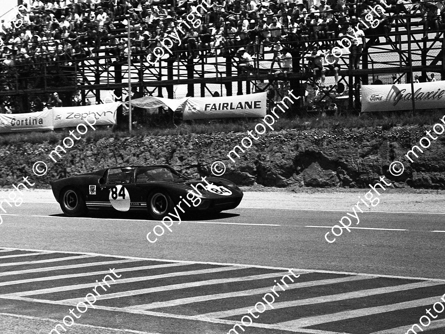 1967 SA GP support 84 Peter Sutcliffe Ford P40 (courtesy David Swan) (1) cleaned