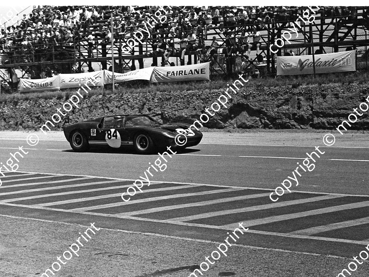 1967 SA GP support 84 Peter Sutcliffe Ford P40 (courtesy David Swan) (2)