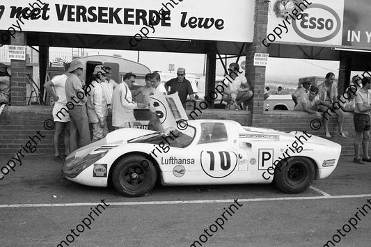 1968 10 Porsche 907 Hans Hermann Hans Dieter Dechent (courtesy Ken Stewart) 427 (3)