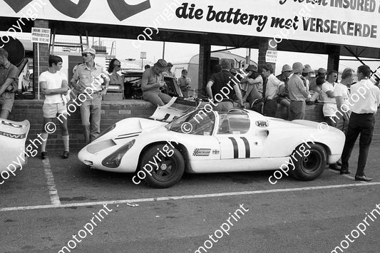 1968 11 Porsche 910 Charles Lucas Paddy McNally (courtesy Ken Stewart) 412 (1)