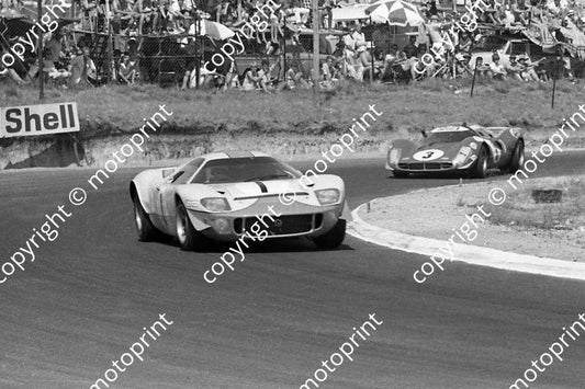 1968 1 Mirage Ford Jackie Ickx David Hobbs; 3 Ferrari P3 David Piper Dick Attwood (courtesy Ken Stewart) cropped 358