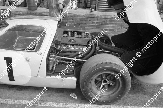 1968 1 Mirage Gurney Weslake Ford Jackie Ickx David Hobbs (courtesy Ken Stewart)  (4)