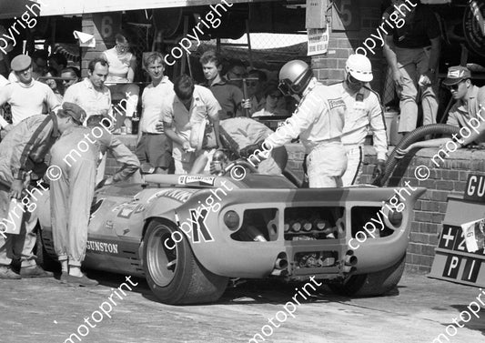 1968 4 pit stop A4 size scan Ferrari P4 CanAm Paul Hawkins John Love (courtesy Ken Stewart) (3)