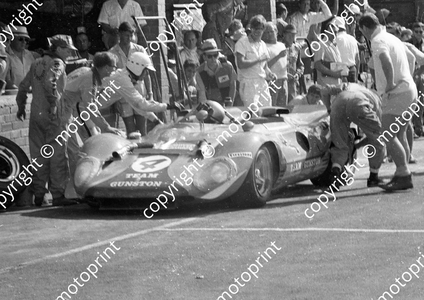 1968 4 pit stop A4 size scan Ferrari P4 CanAm Paul Hawkins John Love (courtesy Ken Stewart) (5)
