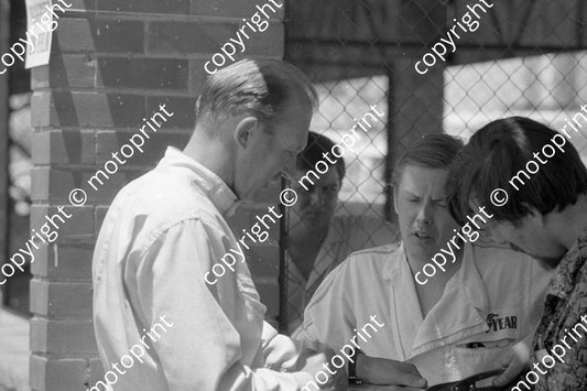 1968 6 Frank Gardner Mike D_Udy (courtesy Ken Stewart) (7)