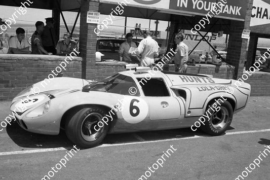 1968 6 Lola Chev Mike D'Udy Frank Gardner cleaned (courtesy Ken Stewart) (3)