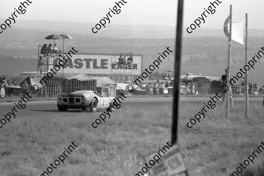1968 9hr Mirage Jackie Ickx, David Hobbs(permission Malcolm Sampson) (22)