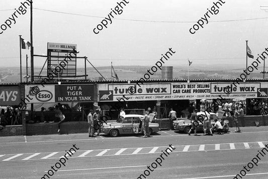 1968 9hr R8s Phil Porter, Geoff Mortimer; Scamp Porter, Chris Swanepoel (permission Malcolm Sampson)(17)