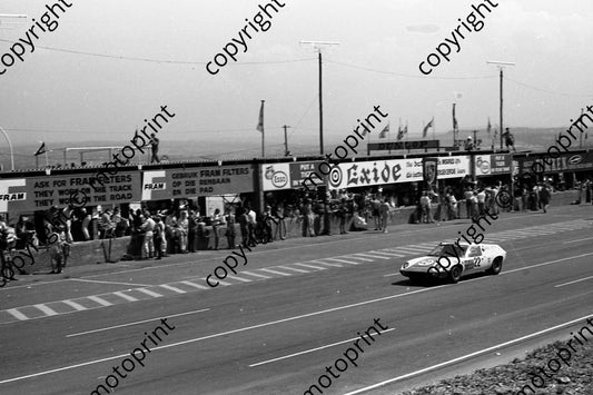 1968 9hr SP 1968 9hr Lotus 47 Peter Clarke Vic Walker (permission Malcolm Sampson) (32)