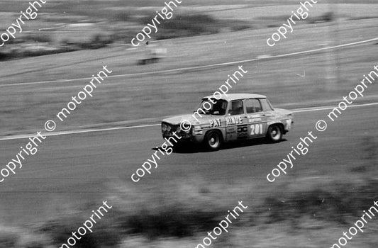 1968 Kya Onyx N201 R8  Spencer Schultz (permission Malcolm Sampson Motorsport Photography)137