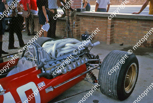 1968 SA GP Ferrari Andrea De Adamich (thanks Vito Momo via G Cavalieri)  081
