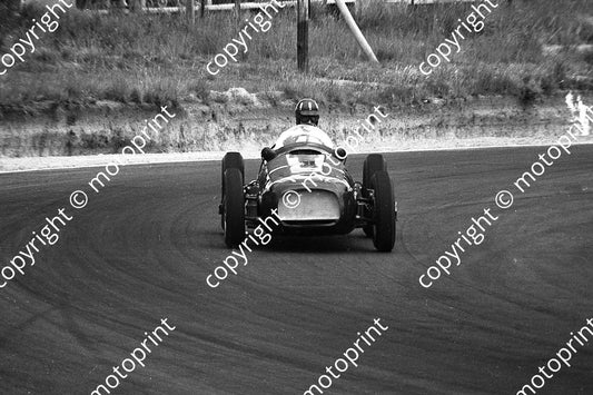 1968 SA GP Graham Hill BRM V16_ slight scratches on print(courtesy Ken Stewart) 062