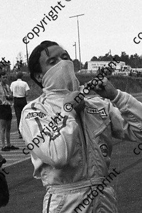 1968 SA GP JIm Clark prepares Lotus 49  (courtesy Ken Stewart)
