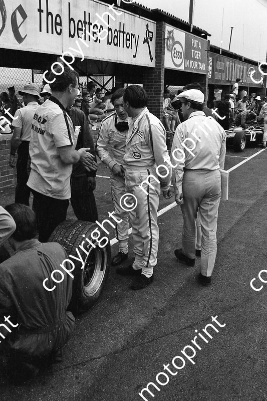 1968 SA GP Jackie Stewart, Jim Clark_ tiny pin marks on print (courtesy Ken Stewart) 035