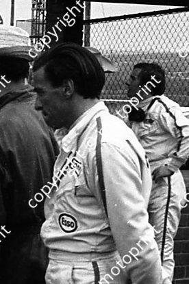 1968 SA GP Jim Clark, Jackie Stewart behind (courtesy Ken Stewart)