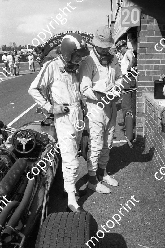 1968 SA GP Jo_s Siffert and Bonnier (courtesy Ken Stewart) 052