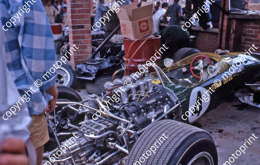 1968 SA GP Lotus 49 engine Jim Clark car (thanks Vito Momo via G Cavalieri) 069