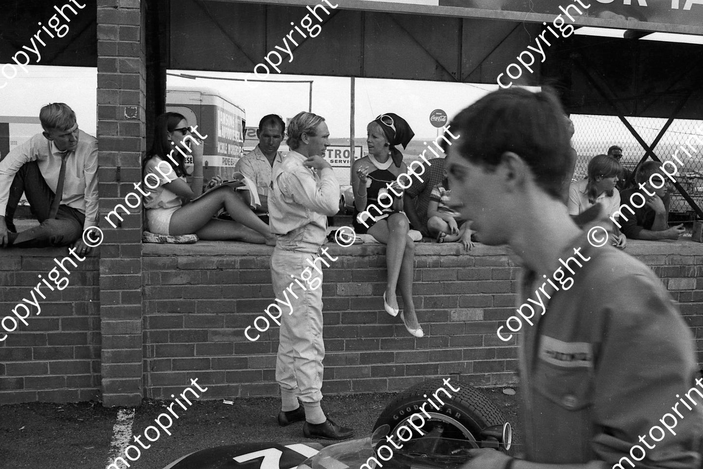 1968 SA GP Lynne, Mike Spence, ex Mrs Maggs (courtesy Ken Stewart) 057