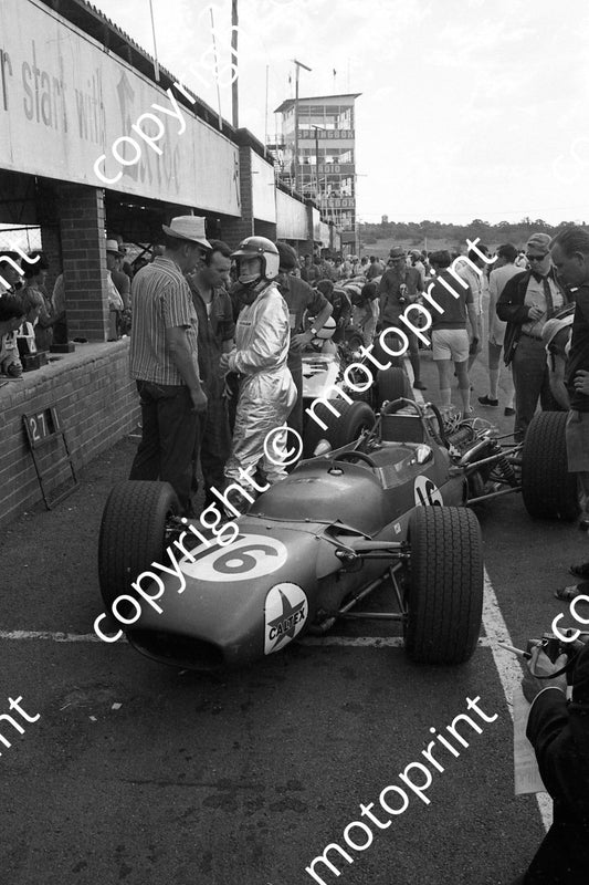 1968 SA GP Matra MS9 Stewart Ken Tyrrell note long nose (courtesy Ken Stewart) 056