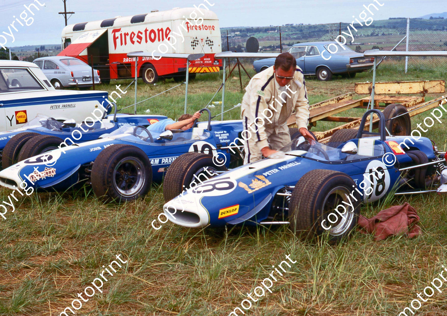1969 Roy Hesketh Team Parnell 18 Peter Parnell with Brabham BT23, 19 John Amm BT18, Fred Goddard FMG