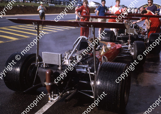 1969 SA GP Gold Leaf Team Lotus pits wet practice (thanks Vito Momo via G Cavalieri SCANNED a4