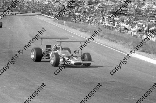 1969 SA GP Graham Hill Lotus 49_ slight scratches on print (courtesy Ken Stewart) 185
