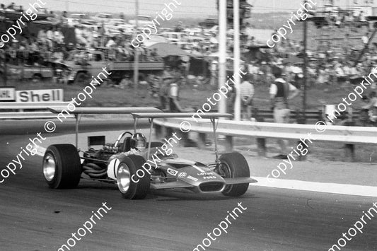 1969 SA GP Graham Hill Lotus 49 double wings (courtesy Ken Stewart) 178