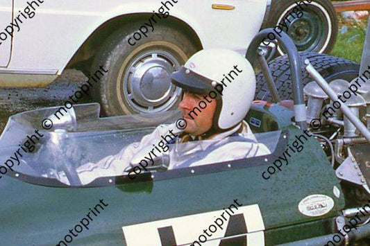 1969 SA GP J Brabham BT26 practice (thanks Vito Momo via G Cavalieri) 015 cropped