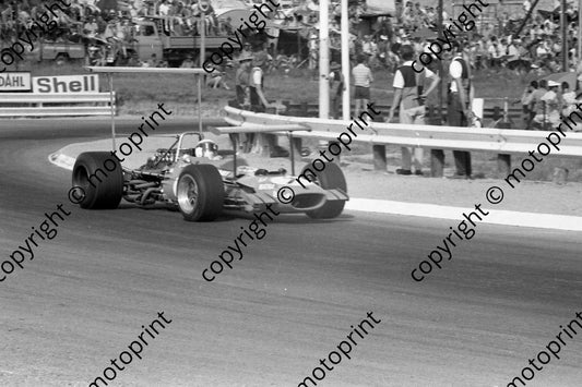 1969 SA GP Jackie Stewart Matra not pin sharp (courtesy Ken Stewart) 177