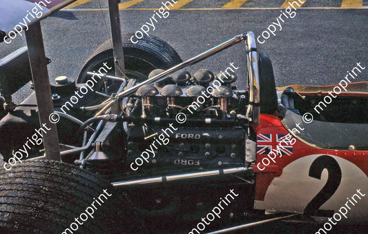 1969 SA GP Lotus 49 Jochen Rindt car eng detail pits  (thanks Vito Momo via G Cavalieri) 023