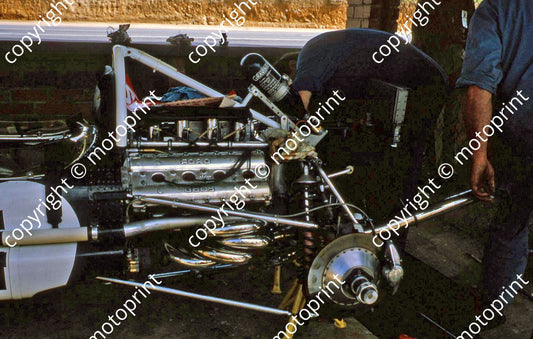 1969 SA GP Lotus 49 eng detail Jo Siffert (thanks Vito Momo via G Cavalieri) 008