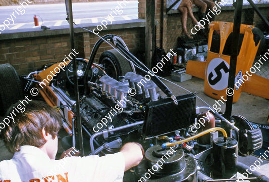 1969 SA GP McLaren M7 eng detail (thanks Vito Momo via G Cavalieri) 025