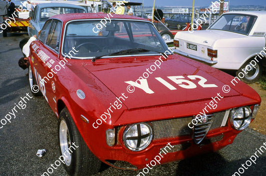 1969 SL SA GP saloons Alfa GTA Arnold Chatz pits (thanks Vito Momo via G Cavalieri) 020