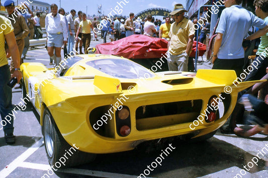 1970 9hr Ferrari 512 De Fierlandt Derek Bell rear pits (thanks Vito Momo via G Cavalieri) 022