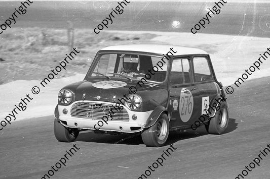 1970 Kya Rand Summer Mini Cooper J Moolman (permission Malcolm Sampson Motorsport Photography) (2)