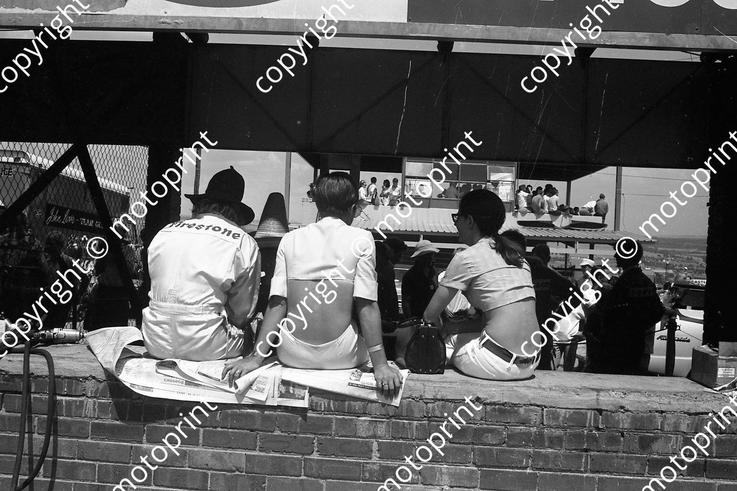 1970 SA GP Eaton BRM pay driver and entourage (thanks Ken Stewart) 126