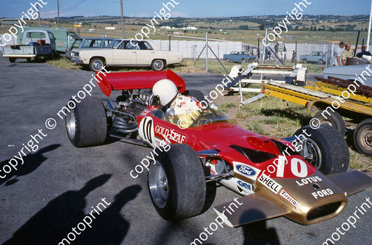 1970 SA GP Lotus 49 John Miles paddock NOTE INTAKE BULGE ON NOSE (thanks Vito Momo via G Cavalieri) 030