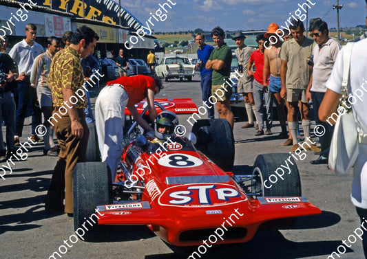 1970 SA GP March 701 Mario Andretti in car paddock (thanks Vito Momo via G Cavalieri scanned A4 (10)