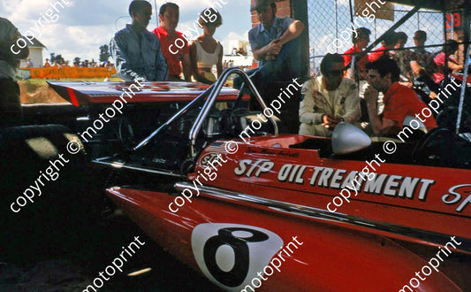 1970 SA GP STP March 701 Mario Andretti car side detail in pits (thanks Vito Momo via G Cavalieri) 038