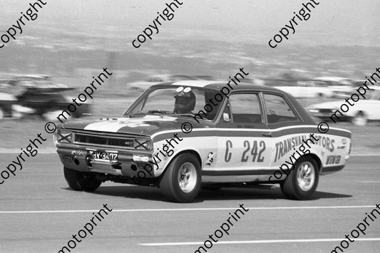 1970 Star prod C242 Vauxhall Bob Thomas  (3)