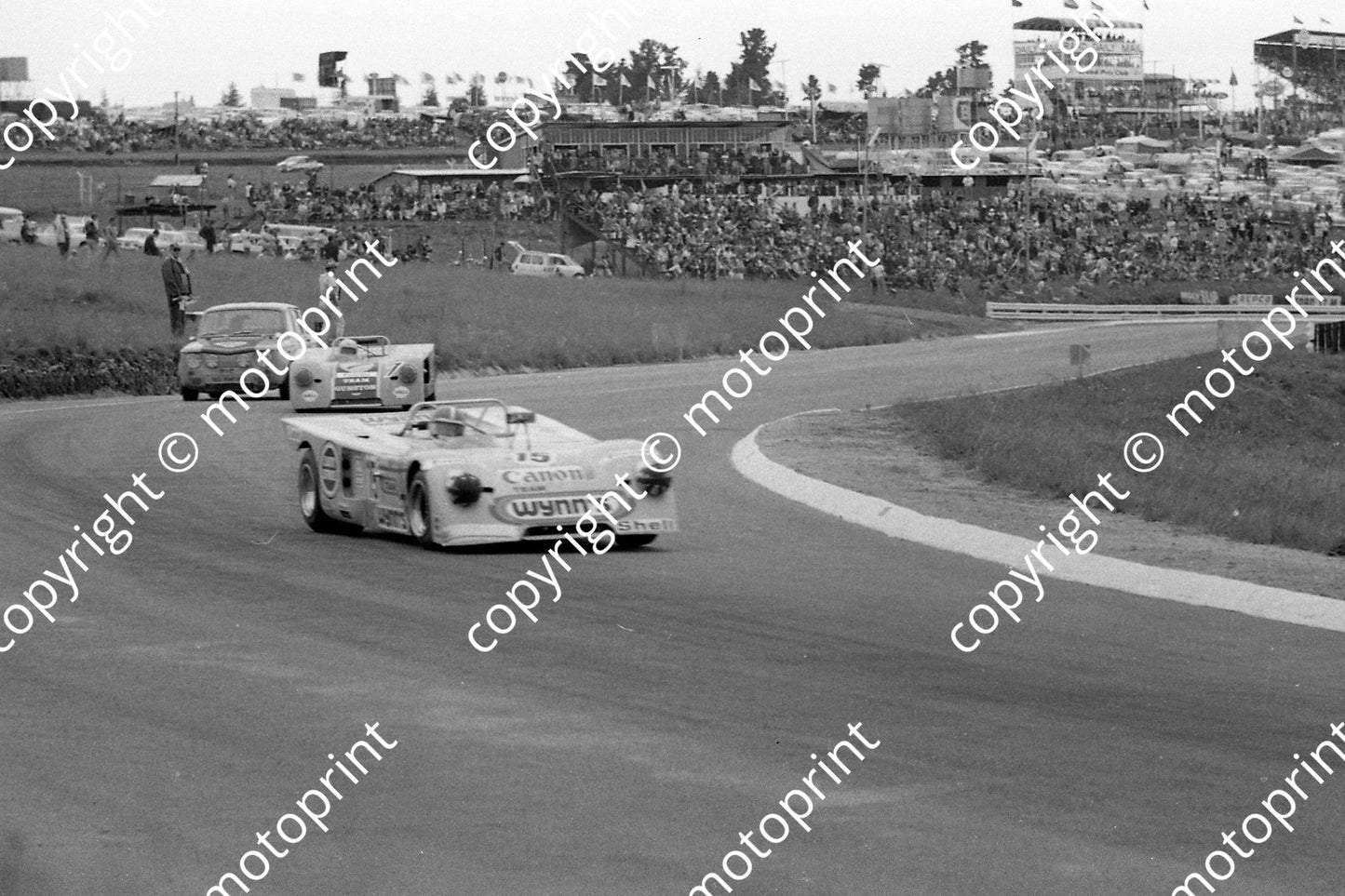 1971 15 Chevron B19 Ed Swart (in car) Jody Scheckter_ 7 Chevron Hailwood Craft (thanks Ken Stewart) (3)