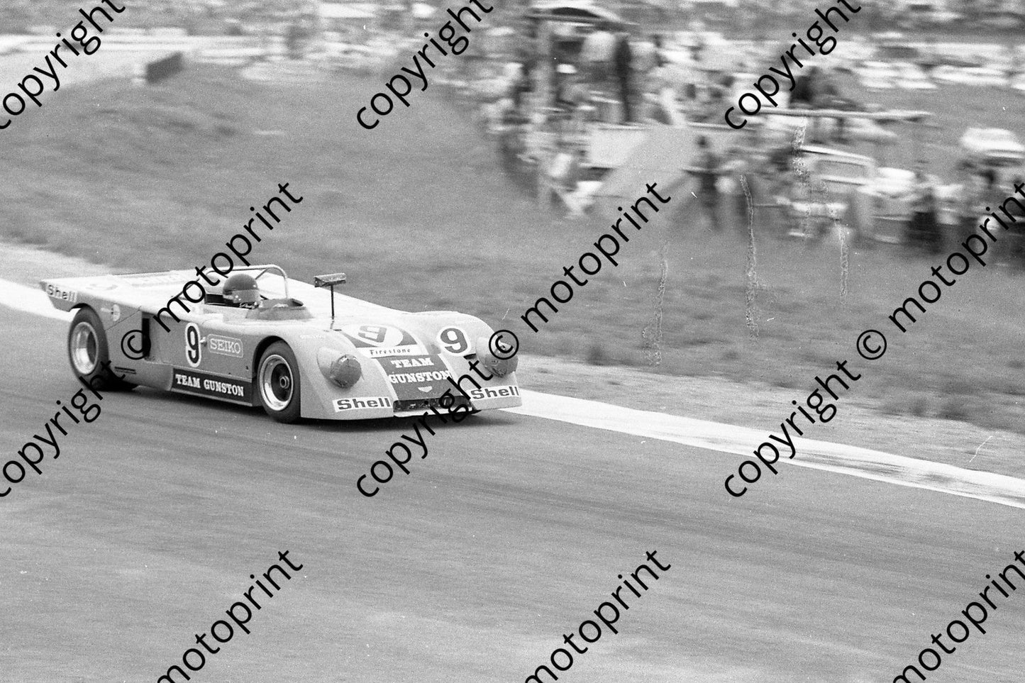 1971 9 Chevron B19 Howden Ganley Paddy Driver (thanks Ken Stewart) (1)